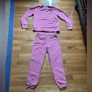 Pink Roots sweat set with sweatpants and sweater
